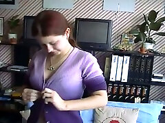 Redhead white cutie doesnt mind sucking dick right now