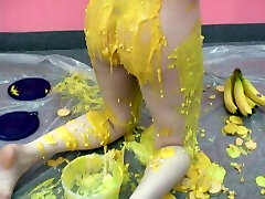 Big tittied chick plays with jelly and oreos all naked