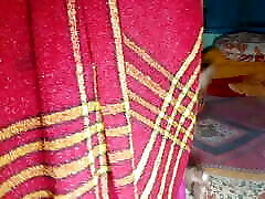 Indian bengali pinki vabe ajj bahut din bad aya tha mujhe dakhbe or chodane part 1