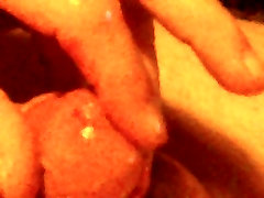 finger in pehole