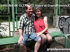 Pigtail woman shows bottom taking Money from old Couple - Grandparentsx
