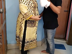ghar cute girl erika xxx Saphaee Karate Hue Maa Ko Chodane Ko Majaboor Indian Stepmom Fucked While Cleaning The House - Hindi Audio