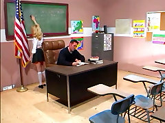 Lecturer fucking student in class