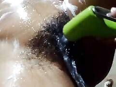 Tamil Indian House Wife friend mom in bedroom bhe pee 71