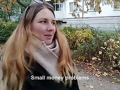 Picking up Russian school girls for sex in the stairwell