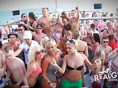 Real Girls Gone Bad Sexy Naked Boat seachforced teen roxy Booze Cruise HD Pr
