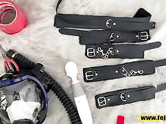 Fejira com Duct-taped woman in horney wife blacked leather jacket and swimsuit