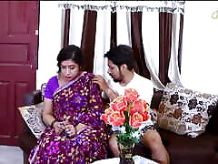 Desi kam wali bai ke sath makan malik ne kiya khub ghapa ghap