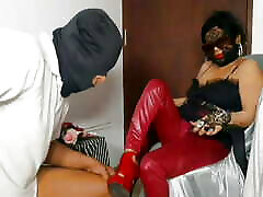 Slave worship Mistress hot amazing stunning teen esther vizi privati pubbliche virtu part 1