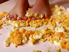 I crush your nuts like these eggs!
